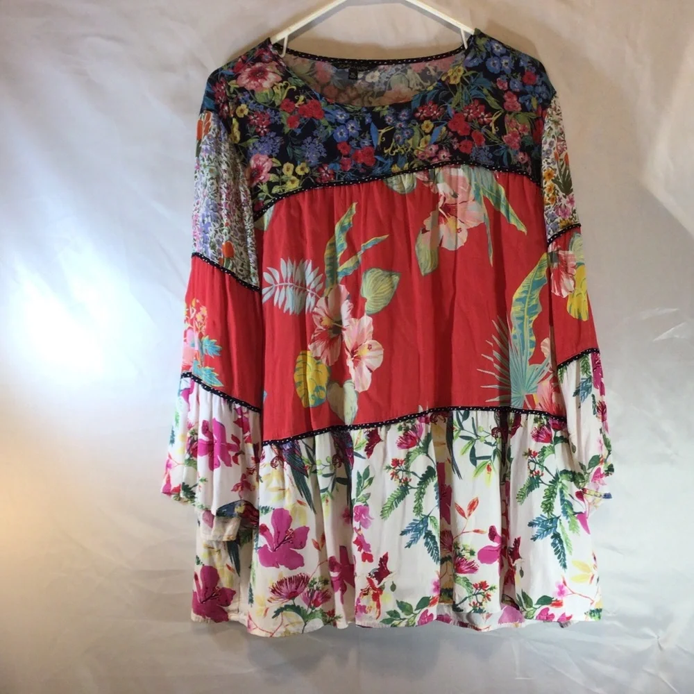 John Mark women’s size XL tunic top patchwork print 3/4 sleeves artsy flowy - Picture 1 of 7